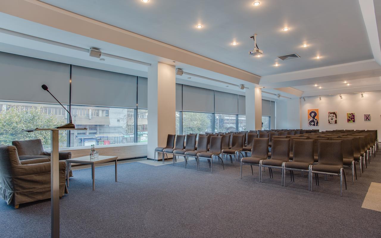 Intourist Hotel Zaporizhia Bagian luar foto