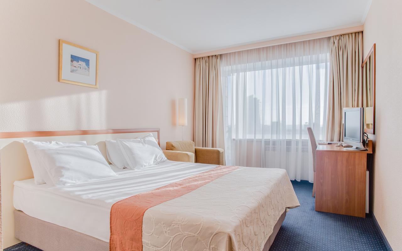 Intourist Hotel Zaporizhia Ruang foto