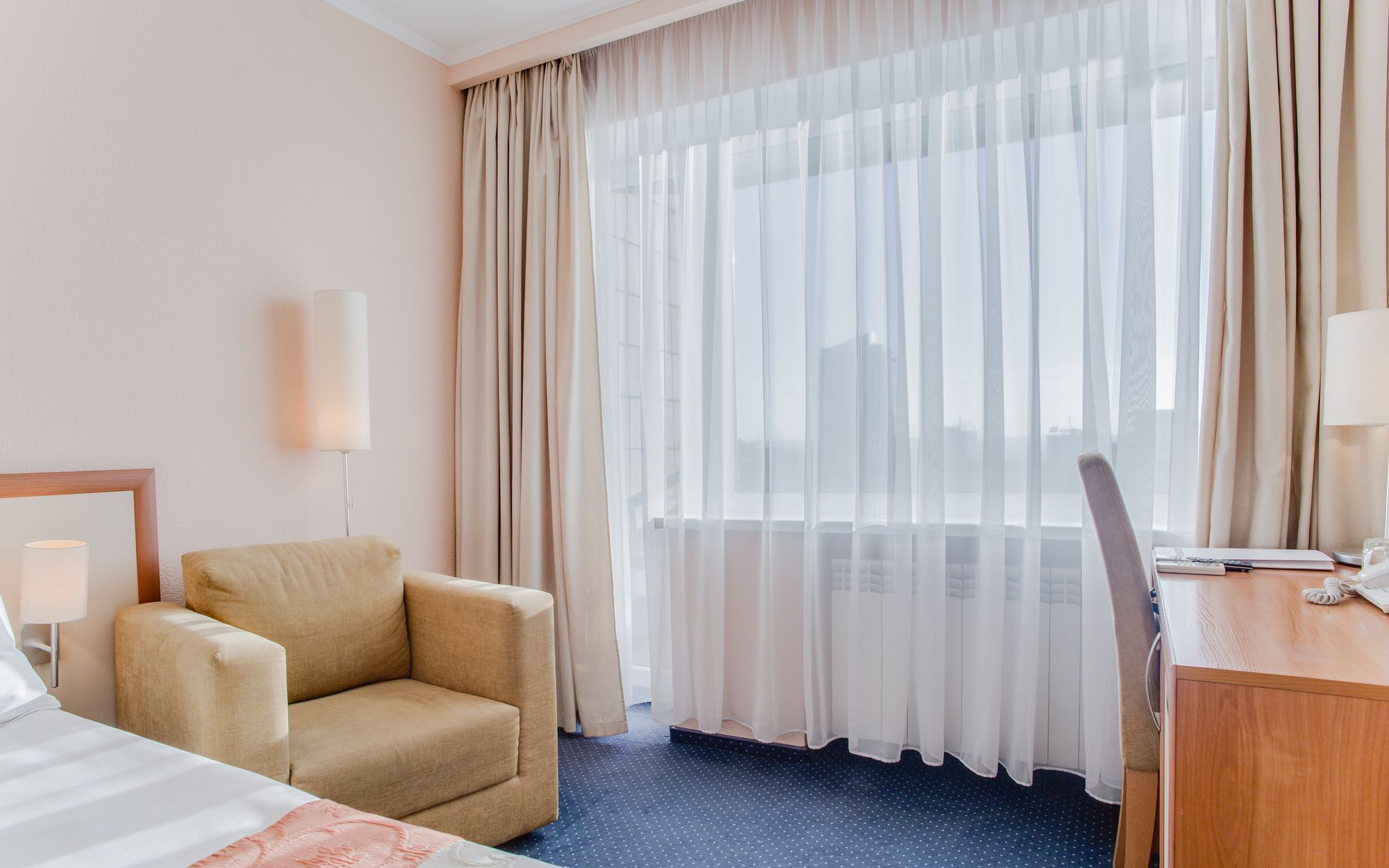 Intourist Hotel Zaporizhia Bagian luar foto