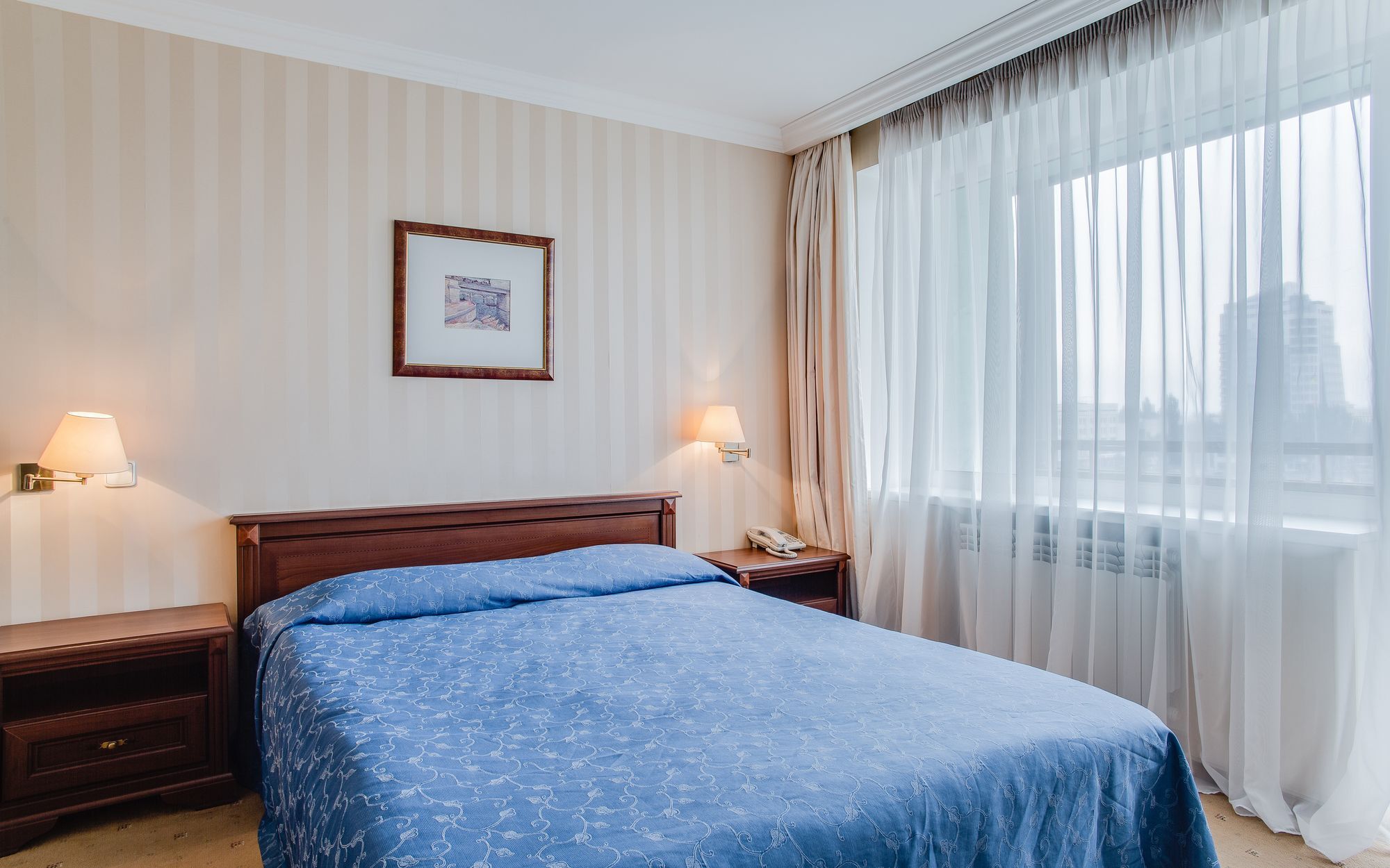 Intourist Hotel Zaporizhia Bagian luar foto